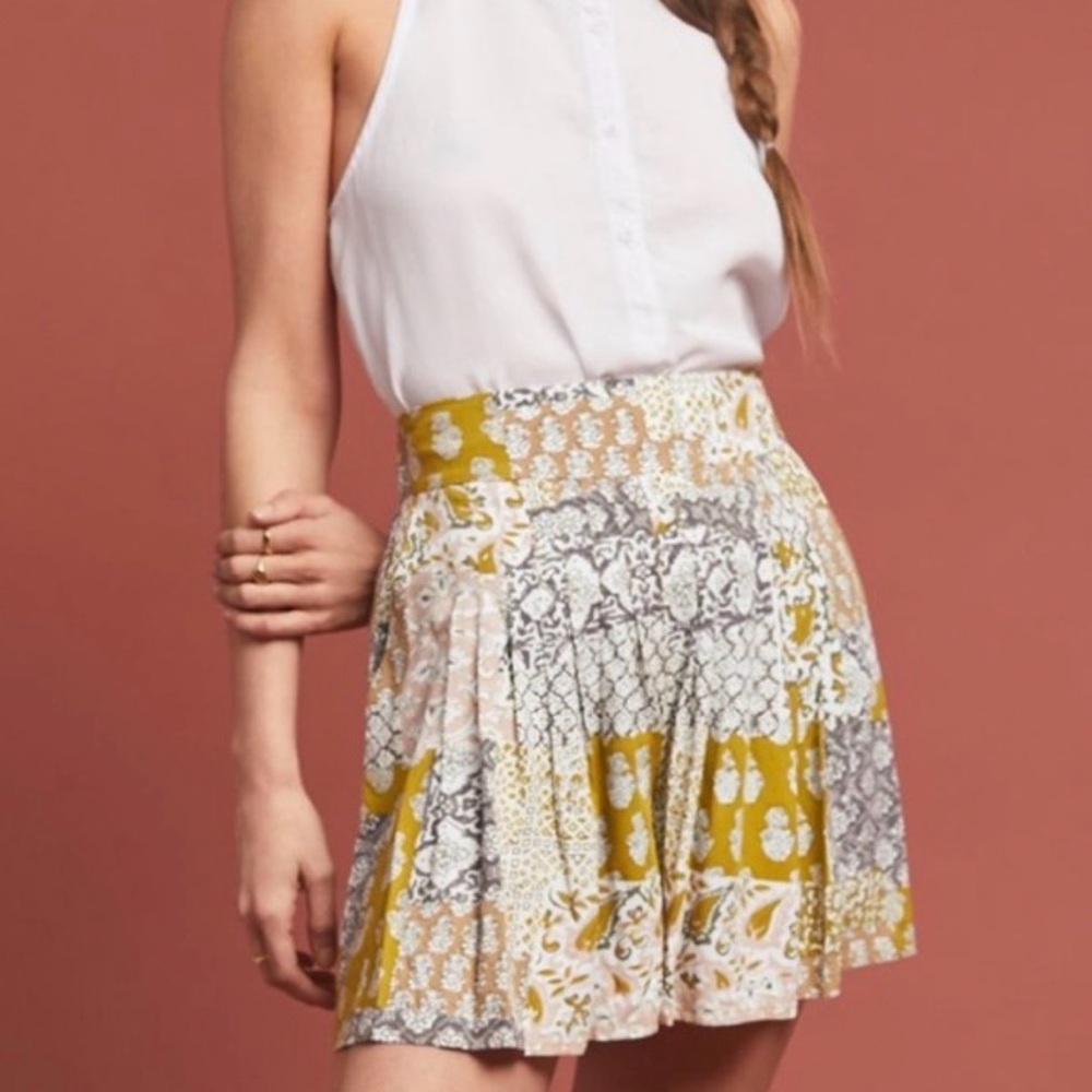 NWT Maeve Anthro Patchwork Pleated Shorts, Large